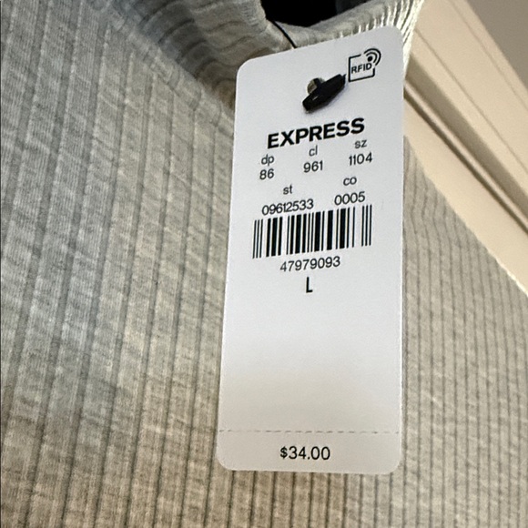 Express Light Gray Ribbed Long Sleeve Top - Picture 2 of 5